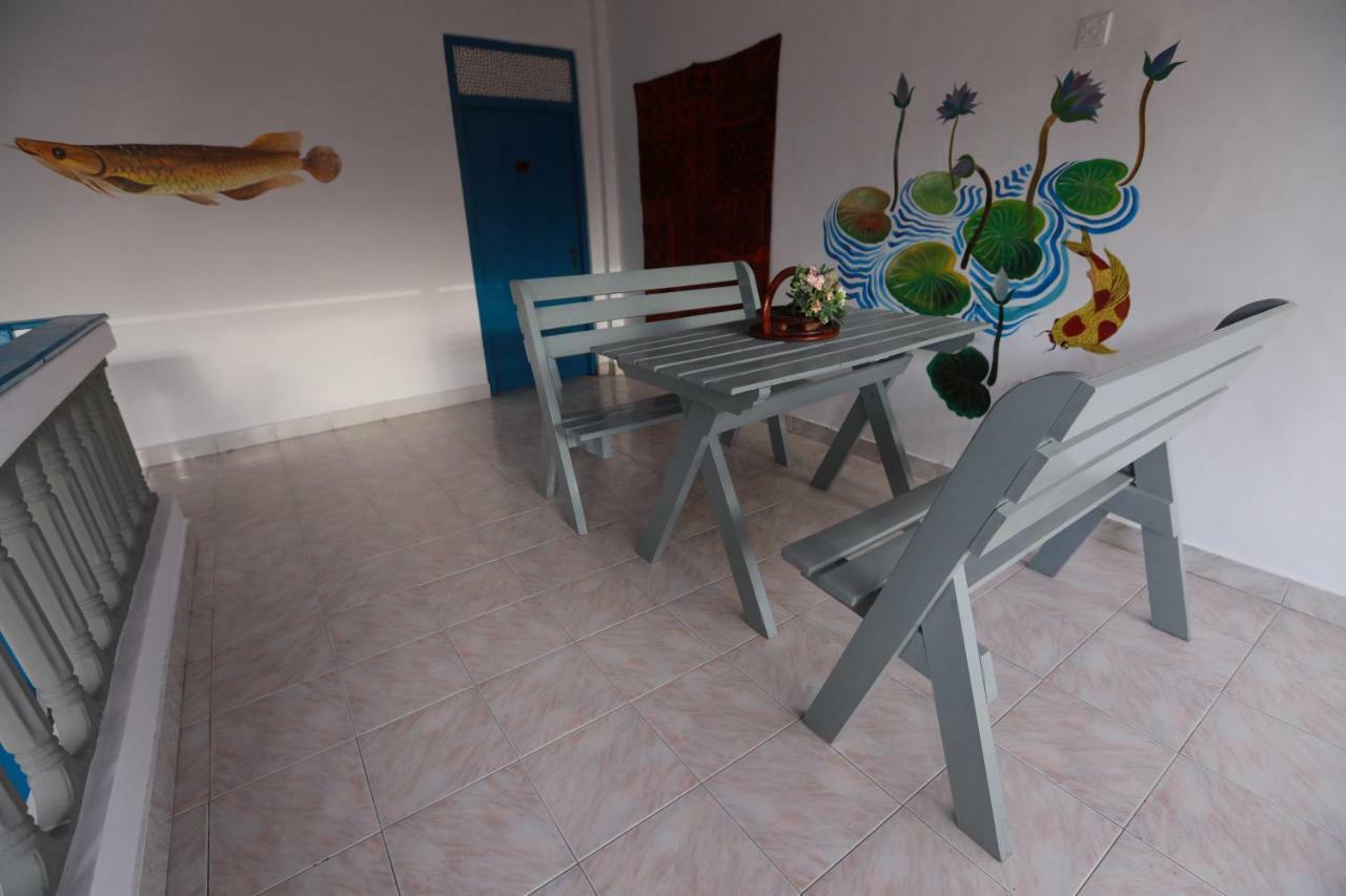 אונה ואטונה Dock Holiday Guest House מראה חיצוני תמונה
